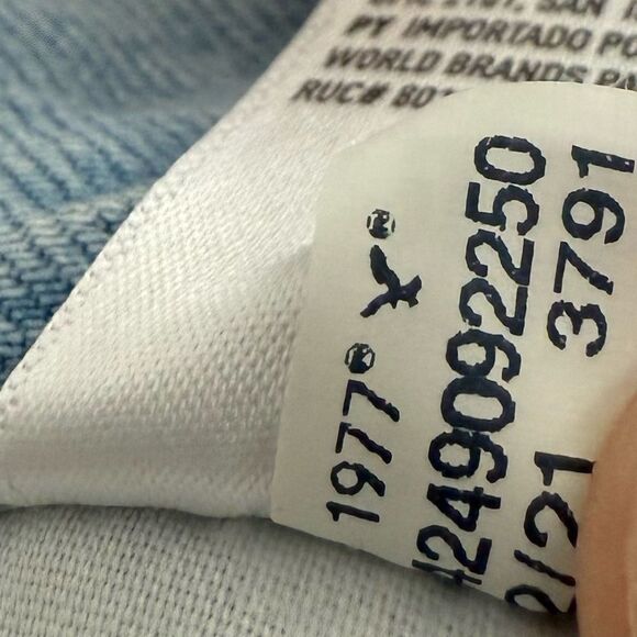 NWT American Eagle Mom Straight Jeans Destroyed Size 18 - Picture 6 of 6